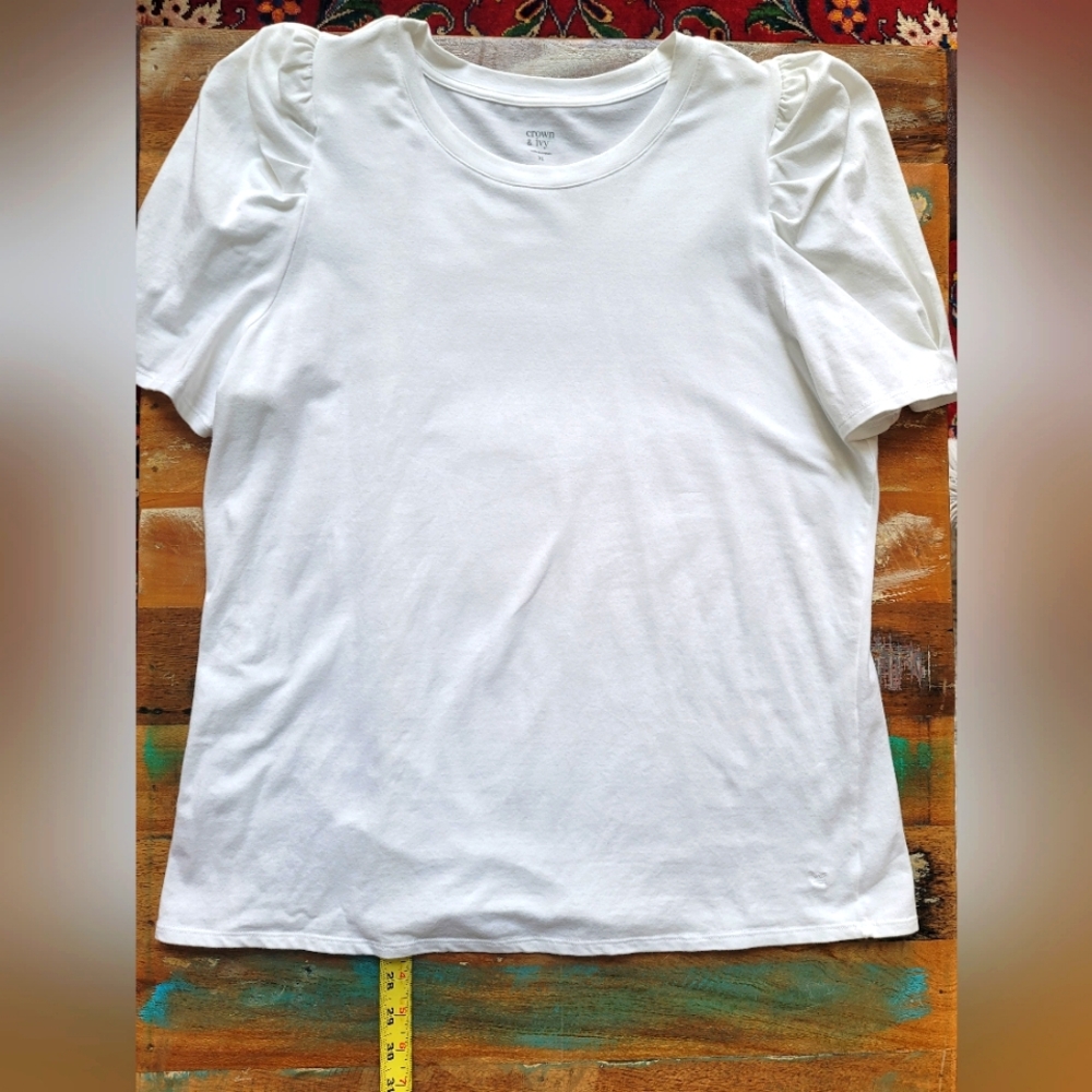 Crown & Ivy White Tshirt XL